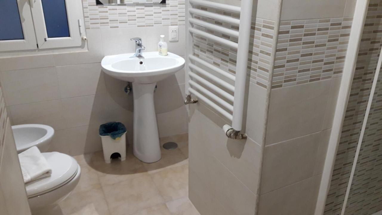 Casa Vacanze Nonno Giulio โรม ภายนอก รูปภาพ